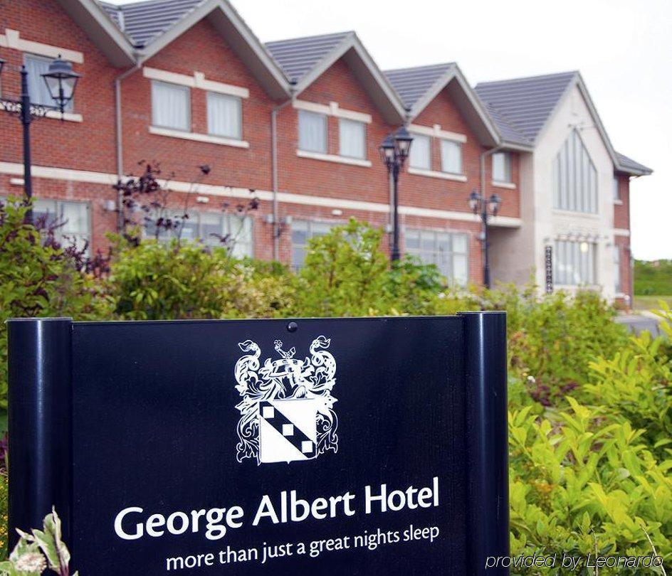 George Albert Hotel & Spa Frome Saint Quinton Exterior foto